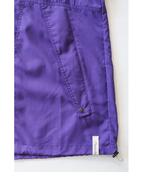 AlexanderLeeChang(アレキサンダーリーチャン)の「AlexanderLeeChang/アレキサンダーリーチャン BIG ANORAK ビッグシルエットアノラック(ナイロンジャケット・メンズ・ブラック/パープル/イエロー・2/3)」の6枚目の写真