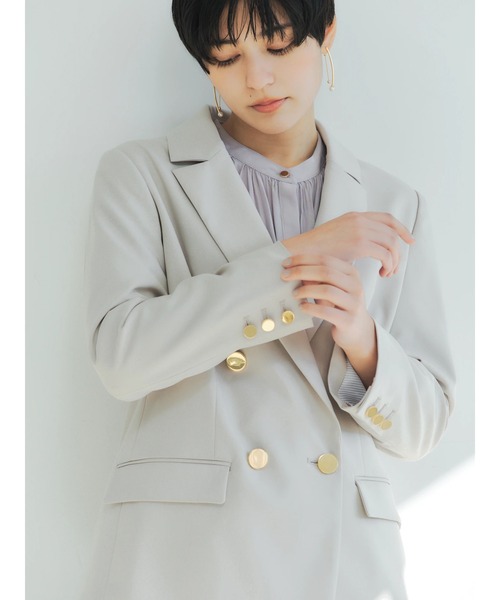 YECCA VECCA（イェッカヴェッカ）の「P.金釦テーラードジャケット　＊◆（テーラードジャケット・レディース・ネイビー/グレイッシュベージュ・FREE）」の16枚目の写真