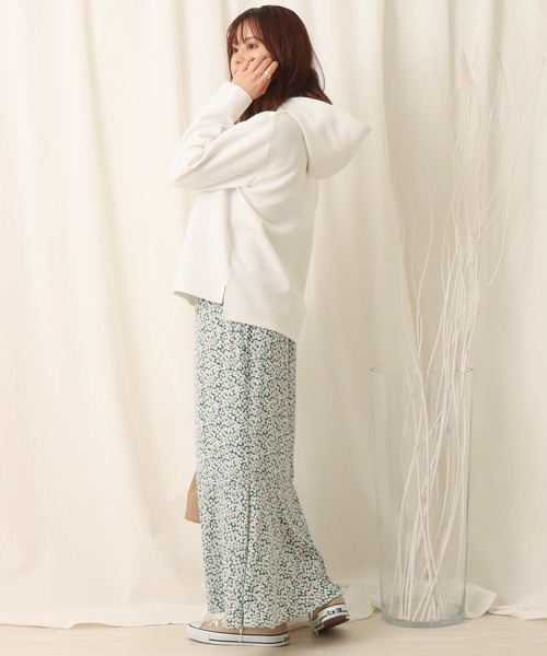 libelle more（リベル モア）の「デイジー柄マーメイドスカート（スカート・レディース・ブラック/ブラウン/グリーン・M）」の12枚目の写真