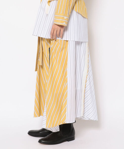 AULA AILA(アウラアイラ)の「【別注】AULA AILA/アウラアイラ/ストライプ コンビスカート(スカート・レディース・イエロー・FREE)」の2枚目の写真
