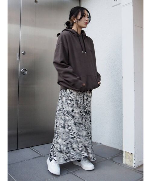 EVRIS(エヴリス)の「サイドオープンドロストロングワンピース(ワンピース・レディース・ブラック/グリーン/その他1・FREE)」の4枚目の写真