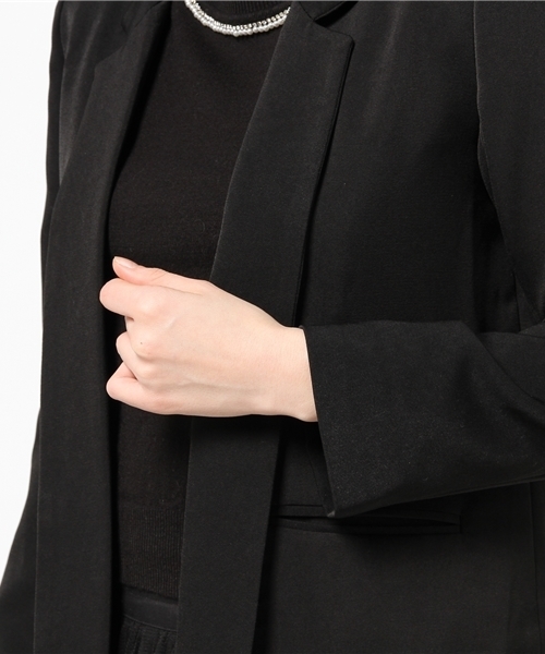 ROSE BUD(ローズバッド)の「LJ-15105 TAILORED SHORT JACKET(テーラードジャケット・レディース・ブラック/ベージュ系その他・ONE SIZE)」の4枚目の写真