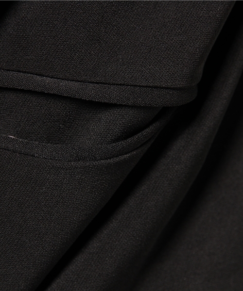 ROSE BUD(ローズバッド)の「LJ-15105 TAILORED SHORT JACKET(テーラードジャケット・レディース・ブラック/ベージュ系その他・ONE SIZE)」の9枚目の写真