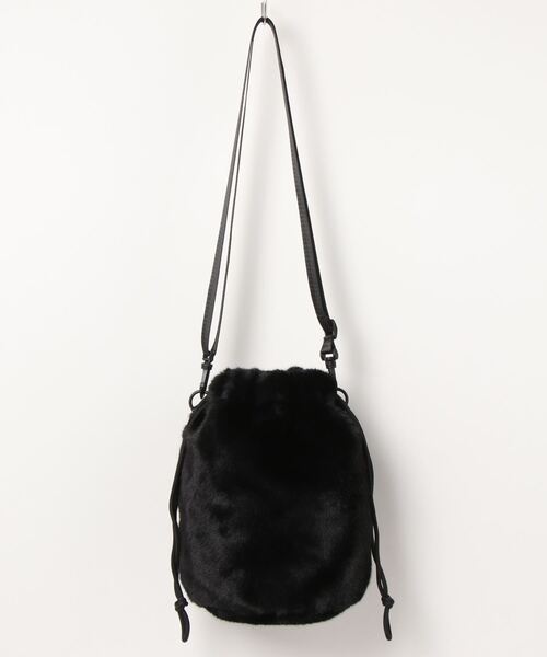 CONTROL FREAK / CTFK（コントロールフリーク）の「スターバケットバッグ（ショルダーバッグ・レディース・ブラック/ベージュ・ONE SIZE）」の3枚目の写真