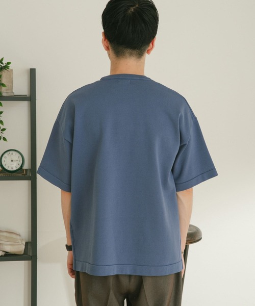 ITEMS URBANRESEARCH（アイテムズ アーバンリサーチ）の「マシンウォッシャブル 天竺ニットTシャツ（ニット/セーター・メンズ・チャコールグレー/ベージュ/ブラウン/ブルー・MEDIUM/LARGE）」の16枚目の写真