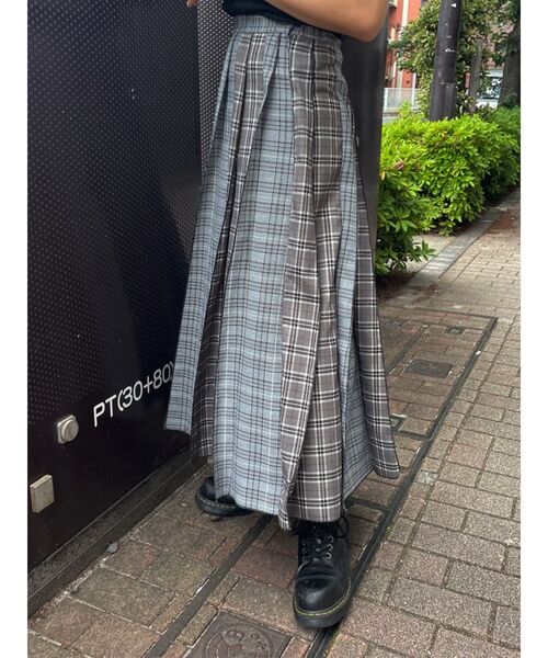 jouetie（ジュエティ）の「ドッキングプリーツマキシスカート（スカート・レディース・ブラック/パープル/レッド・MEDIUM）」の15枚目の写真