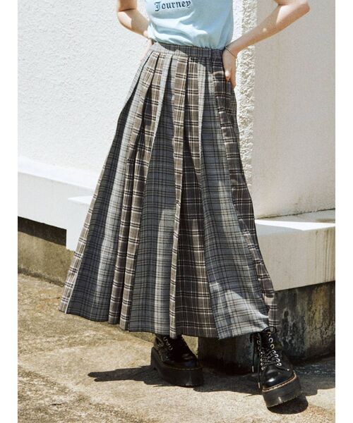 jouetie（ジュエティ）の「ドッキングプリーツマキシスカート（スカート・レディース・ブラック/パープル/レッド・MEDIUM）」の16枚目の写真