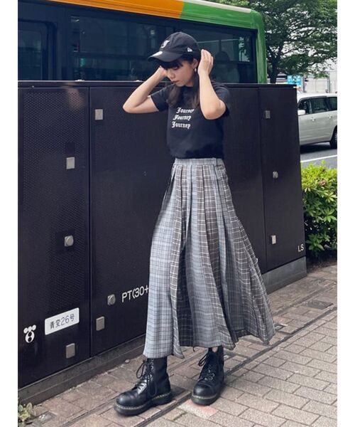 jouetie（ジュエティ）の「ドッキングプリーツマキシスカート（スカート・レディース・ブラック/パープル/レッド・MEDIUM）」の19枚目の写真