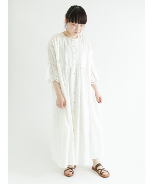 Samansa Mos2（サマンサ モスモス）の「袖口レースワンピース（ワンピース・レディース・チャコール/オフホワイト/キナリ/ボルドー・ﾌﾘ-）」の7枚目の写真