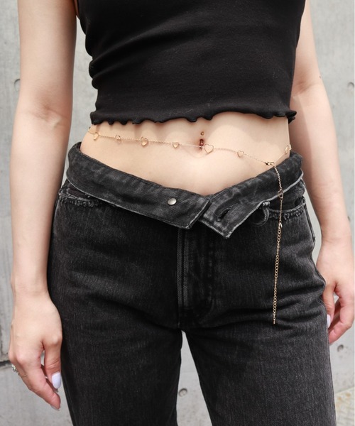 FIG&VIPER(フィグアンドバイパー)の「ハートボディーチェーン(ネックレス・レディース・シルバー/ゴールド・FREE)」の6枚目の写真