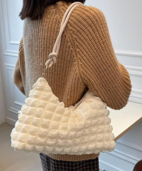 Mela（メラ）の「Popcorn bag（ハンドバッグ・レディース・ホワイト/ブラック・FREE）」の11枚目の写真