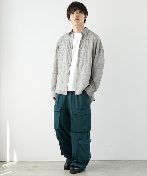 MinoriTY(マイノリティ)の「【MinoriTY】プレミアムコットンボックスシルエット半袖Tシャツ メンズ(Tシャツ/カットソー・メンズ・ブラック/オフホワイト/グレイッシュベージュ/キナリ/チャコールグレー/ホワイト/ブルー/ライトカーキ/スミクロ/ベージュ系1/ブラック系1/ホワイト系1/カーキ系1/ブラック系2・M/L/S)」の19枚目の写真