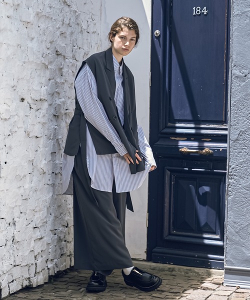 shiki tokyo（シキトウキョウ）の「Oversized Belted Double Jilet Vest / オーバーサイズベルテッドダブルジレベスト（ベスト・メンズ・チャコールグレー/ストーン・SMALL/MEDIUM/LARGE）」の13枚目の写真