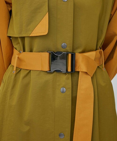 CITY TOKYO（シティトウキョウ）の「バイカラーロングコート（ステンカラーコート・レディース・カーキ/ブルー・1/2）」の10枚目の写真