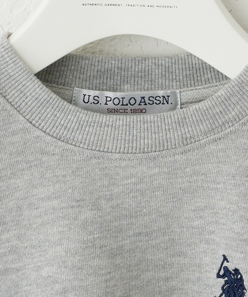 U.S. POLO ASSN.（ユーエスポロアッスン）の「【KIDS】【U.S. POLO ASSN/ユーエスポロアッスン】ワンポイント刺繍クルーネックスウェット（スウェット・キッズ・ネイビー/グレー・100/150/140/120）」の4枚目の写真