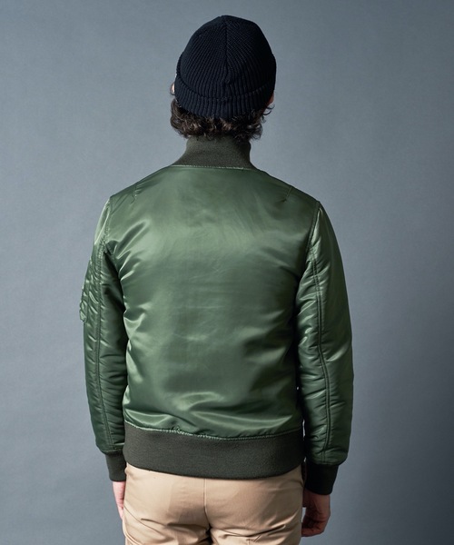 Magine（マージン）の「NYLON THINSULATE STAND RIB MA-1 JKT:ナイロン シンサレート スタンドリブ MA-1 22AW（MA-1・メンズ・ブラック/ネイビー/オリーブ・44/46/48）」の13枚目の写真