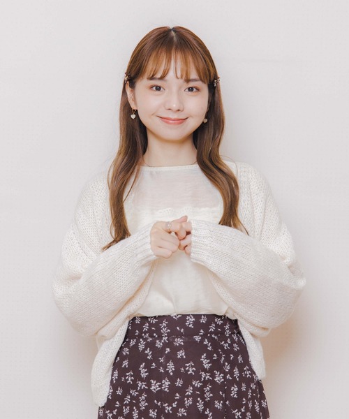 flower（フラワー）の「メランジニットカーディガン（カーディガン/ボレロ・レディース・ベージュ/アイボリー・FREE）」の2枚目の写真
