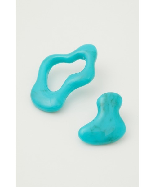 AZUL by moussy（アズールバイマウジー）の「ASYMMETRY ACRYL PIERCINGS/アシンメトリーアクリルピアス（ピアス（両耳用）・レディース・ブラウン/ターコイズブルー/イエロー・FREE）」の14枚目の写真