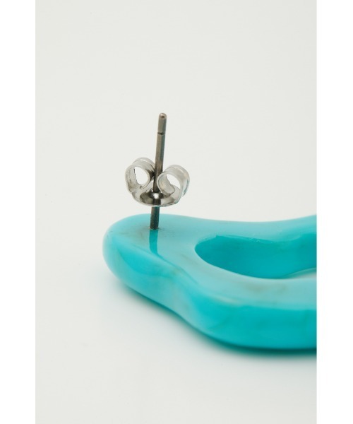 AZUL by moussy（アズールバイマウジー）の「ASYMMETRY ACRYL PIERCINGS/アシンメトリーアクリルピアス（ピアス（両耳用）・レディース・ブラウン/ターコイズブルー/イエロー・FREE）」の18枚目の写真