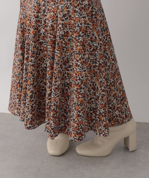 LOWRYS FARM（ローリーズファーム）の「ハナガラキリカエフレアスカート　157697（スカート・レディース・イエロー/レッド・FREE）」の5枚目の写真