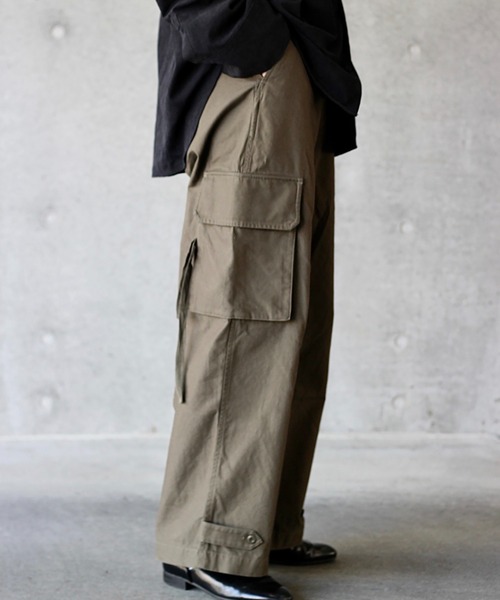 y/m by れぽすけ（イムバイレポスケ）の「ワイドミリタリーパンツ（カーゴパンツ・メンズ・ブラック/カーキ・MEDIUM/LARGE）」の14枚目の写真