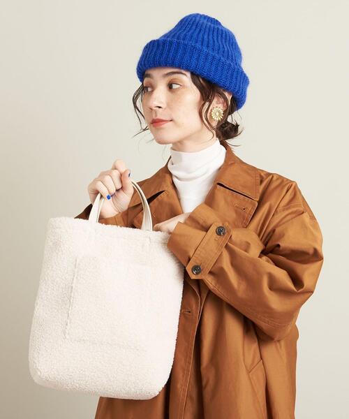 BEAUTY&YOUTH UNITED ARROWS（ビューティーアンドユースユナイテッドアローズ）の「フェイクレザー×ボア リバーシブルトートバッグ -4WAY-（ショルダーバッグ・レディース・オフホワイト/ブラック/ブラウン・FREE）」の16枚目の写真