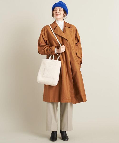 BEAUTY&YOUTH UNITED ARROWS（ビューティーアンドユースユナイテッドアローズ）の「フェイクレザー×ボア リバーシブルトートバッグ -4WAY-（ショルダーバッグ・レディース・オフホワイト/ブラック/ブラウン・FREE）」の18枚目の写真