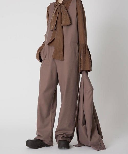 M TO R（ムウトアール）の「［JACKET］POWERSHOULDER BOXY
