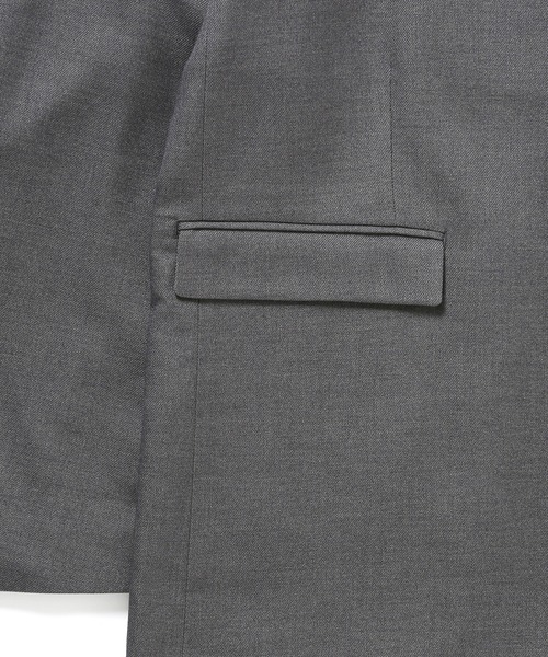 M TO R（ムウトアール）の「［JACKET］POWERSHOULDER BOXY