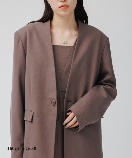 贈り物 M BOXY R（ムウトアール）の「［JACKET］POWERSHOULDER TO ジャケット・アウター
