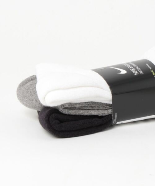 NIKE(ナイキ)の「【NIKE/ナイキ】DRYFIT クルーソックス カラーアソート 3足組 靴下(ソックス/靴下・メンズ・グレー・FREE)」の2枚目の写真