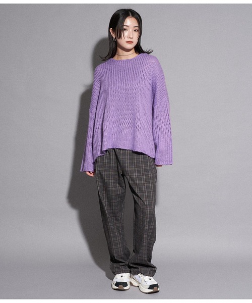 ANAP(アナップ)の「ボリュームスリーブざっくりニットトップスセーター(ニット/セーター・レディース・イエロー/スミクロ/パープル/ブルー/アイボリー・FREE)」の11枚目の写真