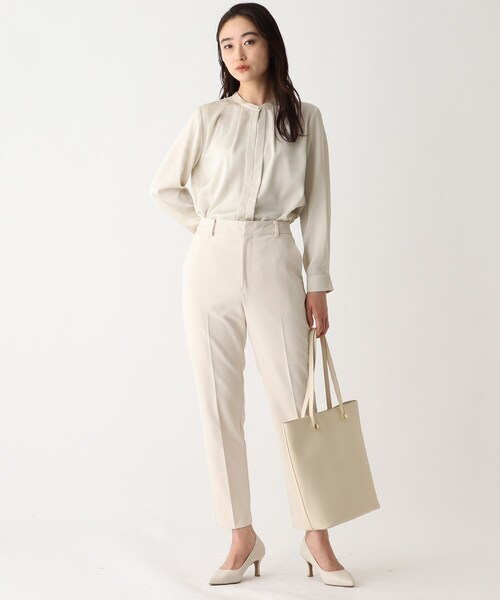 OPAQUE.CLIP（オペークドットクリップ）の「◆DELEGANT タックデザインブラウス【OPAQUE.CLIP NAVY】（シャツ/ブラウス・レディース・ナチュラル/ホワイト系・34/36/38/40/42）」の11枚目の写真