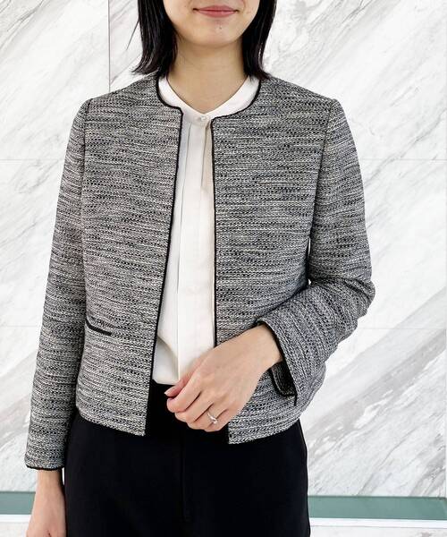 OPAQUE.CLIP（オペークドットクリップ）の「◆DELEGANT タックデザインブラウス【OPAQUE.CLIP NAVY】（シャツ/ブラウス・レディース・ナチュラル/ホワイト系・34/36/38/40/42）」の10枚目の写真