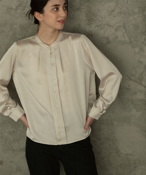 OPAQUE.CLIP（オペークドットクリップ）の「◆DELEGANT タックデザインブラウス【OPAQUE.CLIP NAVY】（シャツ/ブラウス・レディース・ナチュラル/ホワイト系・34/36/38/40/42）」の22枚目の写真