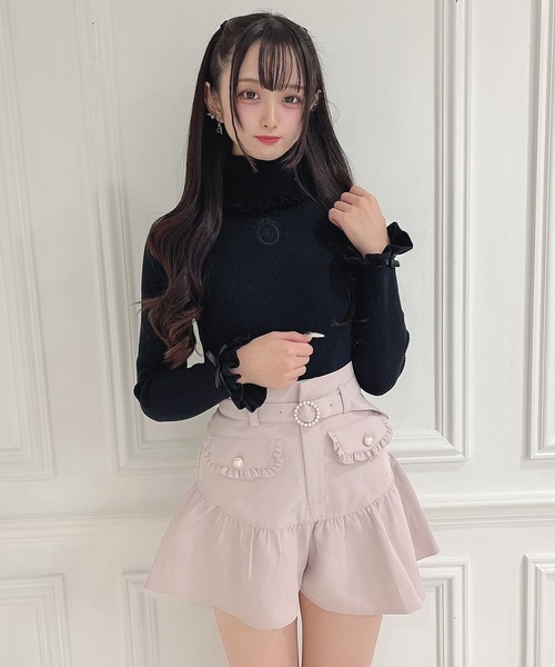 Honey Cinnamon（ハニーシナモン）の「裾フレアショートパンツ（その他