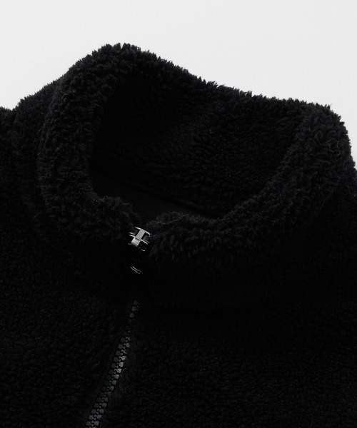 FCMM（エフシーエムエム）の「FIELD BEAR FLEECE HALF ZIP-UP/フィールドベアーフリースハーフジップ（スウェット・メンズ・ブラック/オフホワイト・LARGE/MEDIUM）」の12枚目の写真