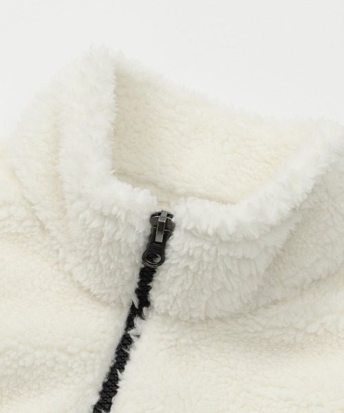 FCMM（エフシーエムエム）の「FIELD BEAR FLEECE HALF ZIP-UP/フィールドベアーフリースハーフジップ（スウェット・メンズ・ブラック/オフホワイト・LARGE/MEDIUM）」の5枚目の写真