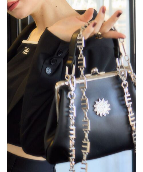 EVRIS（エヴリス）の「EチェーンショルダーBAG（ショルダーバッグ・レディース・ブラック/ホワイト/グリーン・FREE）」の3枚目の写真