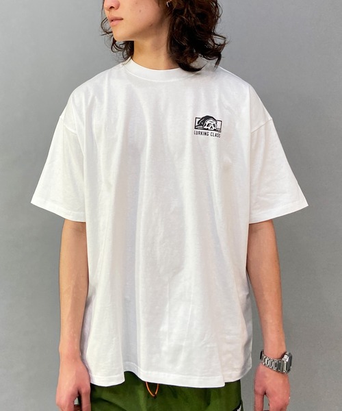 LURKING CLASS（ラーキングクラス）の「【ムラサキスポーツ別注】LURKING CLASS/ラーキングクラス ワイドシルエット バックプリントTシャツ/半袖Tシャツ ST23STM03（Tシャツ/カットソー・メンズ・ブラック/ホワイト/ホワイト系その他・L/M/XL）」の10枚目の写真