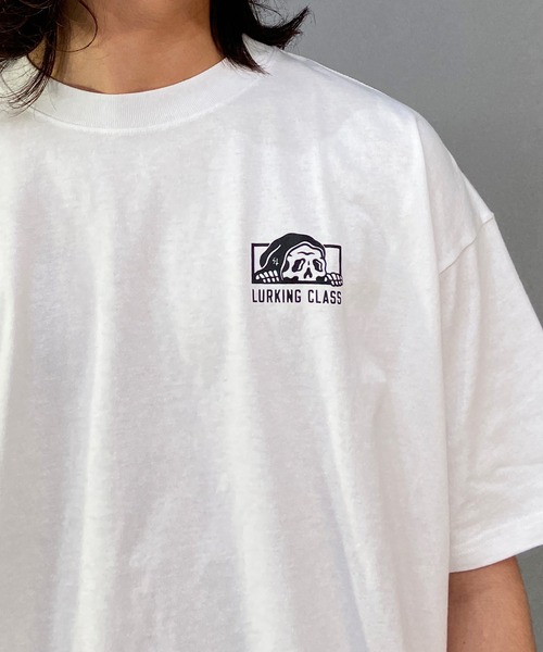 LURKING CLASS（ラーキングクラス）の「【ムラサキスポーツ別注】LURKING CLASS/ラーキングクラス ワイドシルエット バックプリントTシャツ/半袖Tシャツ ST23STM03（Tシャツ/カットソー・メンズ・ブラック/ホワイト/ホワイト系その他・L/M/XL）」の12枚目の写真