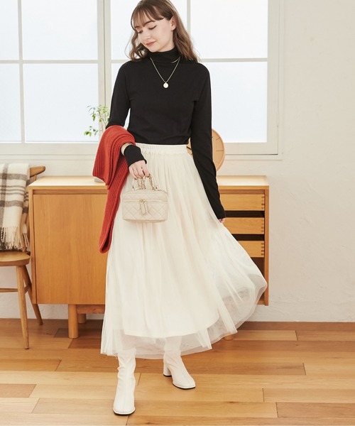 ANGIE（アンジー）の「キルティングミニバニティーバッグ（ショルダーバッグ・レディース・ブラック/ベージュ/ホワイト/シルバー・FREE）」の11枚目の写真