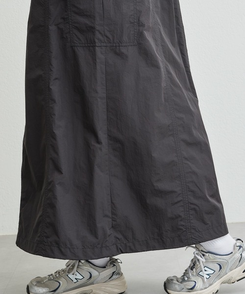 CIAOPANIC TYPY（チャオパニックティピー）の「ナイロンカーゴキャミワンピース（ワンピース・レディース・オフホワイト/カーキ/ブラック・ONE SIZE）」の7枚目の写真