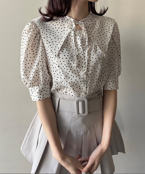 one way（ワンウェイ）の「ビッグカラー2WAYブラウス（シャツ/ブラウス・レディース・ホワイト系その他2/ブラック系その他/ホワイト系その他・FREE）」の6枚目の写真