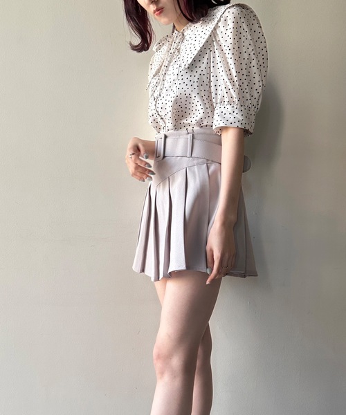 one way（ワンウェイ）の「ビッグカラー2WAYブラウス（シャツ/ブラウス・レディース・ホワイト系その他2/ブラック系その他/ホワイト系その他・FREE）」の8枚目の写真