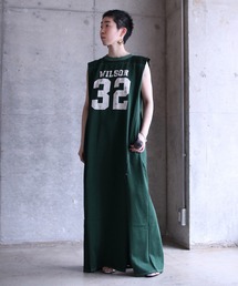 FOOTBALL DRESS
