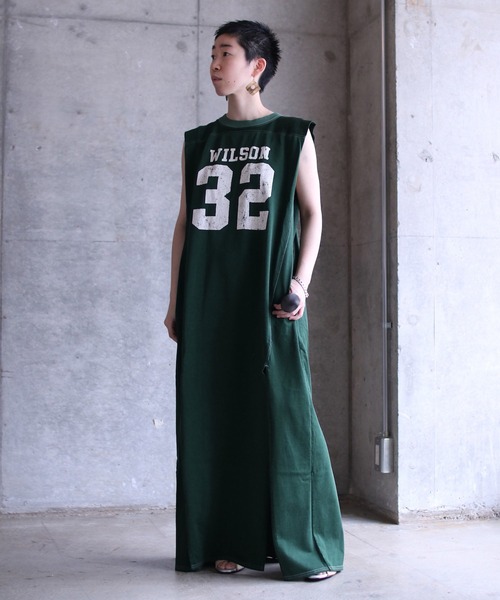 k3&co.(ケイスリーアンドコー)の「FOOTBALL DRESS(ワンピース・レディース・グリーン・ONE SIZE)」の1枚目の写真
