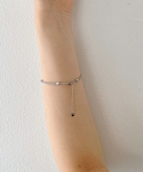 iso(イソ)の「ダブルチェーン ブレスレット(ブレスレット・レディース・ゴールド/シルバー・FREE)」の14枚目の写真