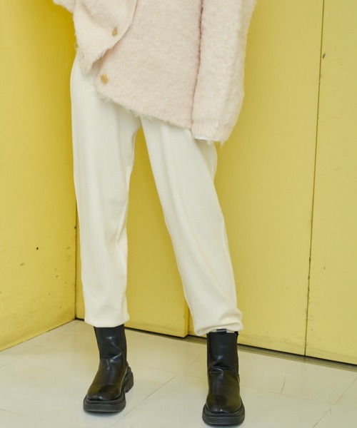 Auntie Rosa Holiday(アンティローザホリデー)の「【定番商品!】ニットジョガーパンツ / サイズ展開あり(その他パンツ・レディース・チャコールグレー/アイボリー/ブラック・SMALL/MEDIUM)」の5枚目の写真