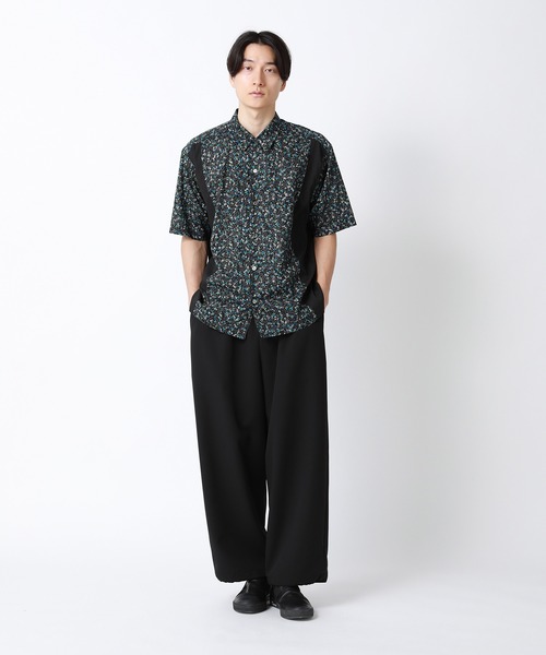 ★9/6,7限定値下げ★【新品未使用】zucca グラニュラープリント 黒 ZUCCa（ズッカ）の「グラニュラープリント/シャツ（シャツ